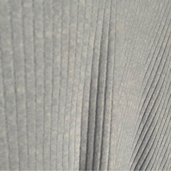 J. Crew Puff Sleeve V Neck Ribbed Top Womens Extra Large XL BabyBlue Long Sleeve - Picture 3 of 8